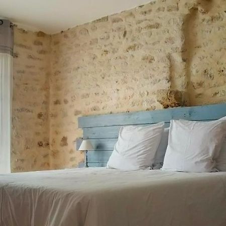 Le Petit Pre Bed & Breakfast Bouesse Bagian luar foto
