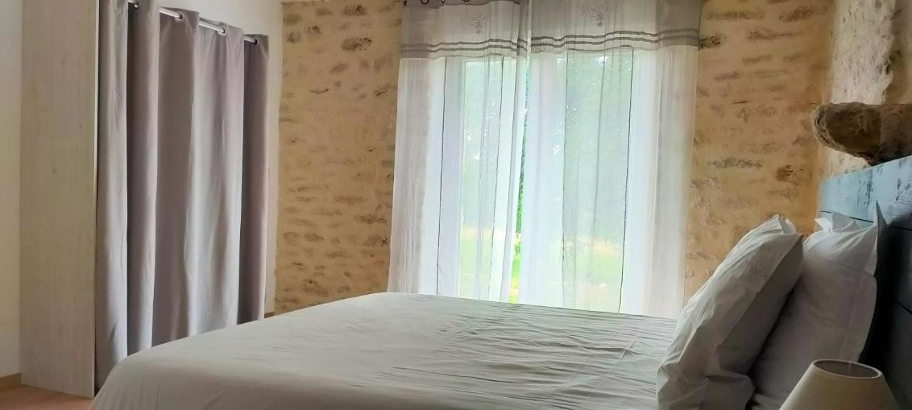 Le Petit Pre Bed & Breakfast Bouesse Bagian luar foto