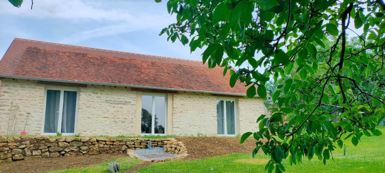 Le Petit Pre Bed & Breakfast Bouesse Bagian luar foto